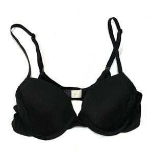 ☀️3 for $20☀️ 36B Black Bra with Lace